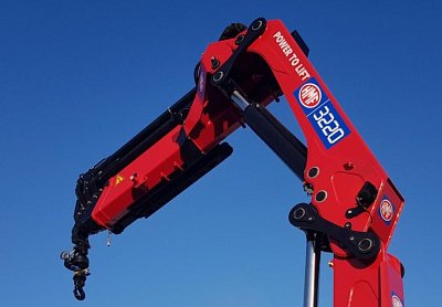 Hydraulické jeřáby na míru – Spolehlivost a bezpečnost na prvním místě