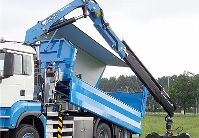 specializovaný a autorizovaný dealer HMF jeřábů